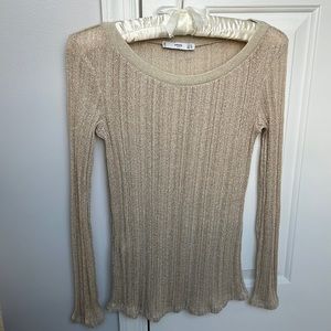 NWOT - MNG Suit metallic gold top